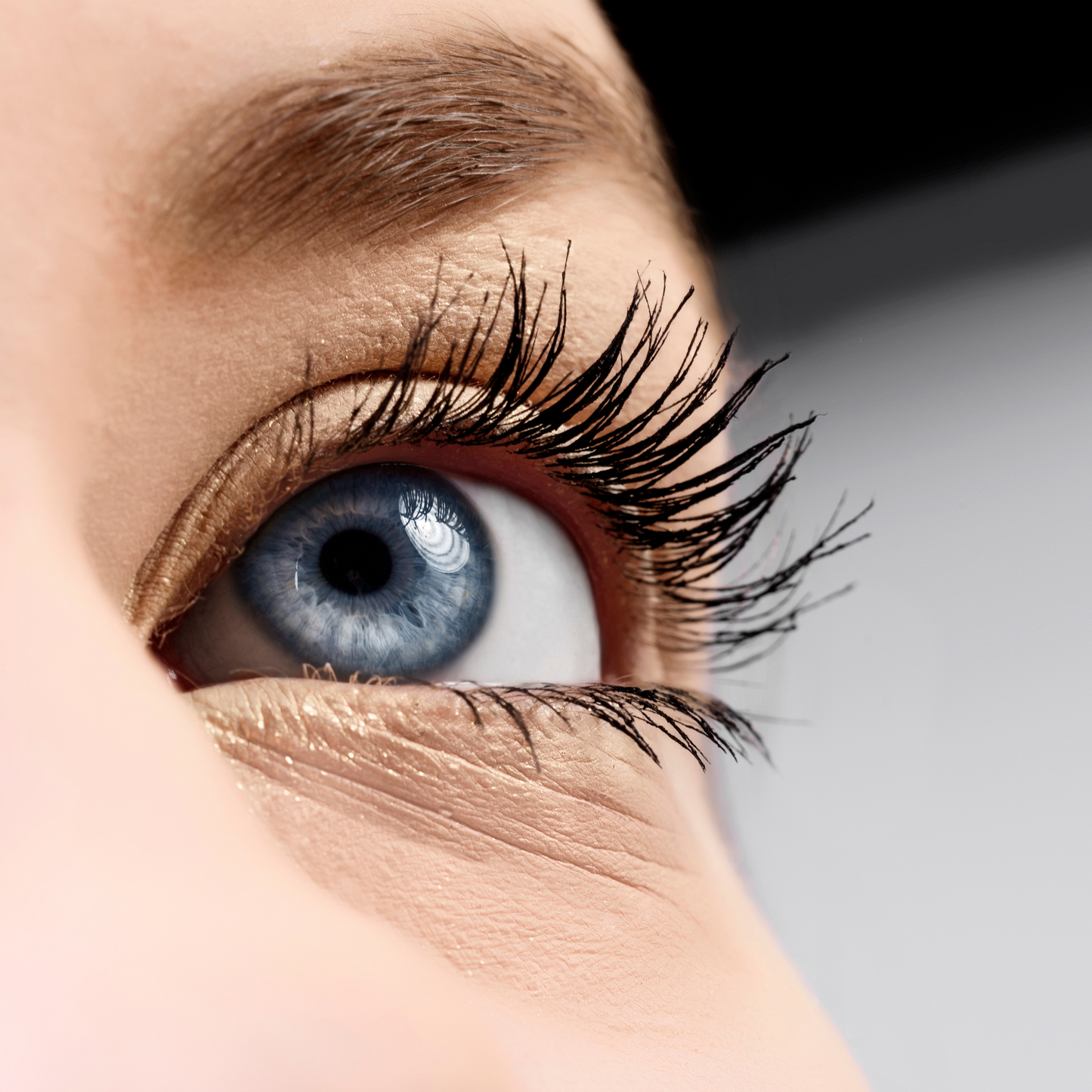 Mascara