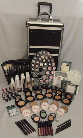 Professional Make-Up Artist Kit